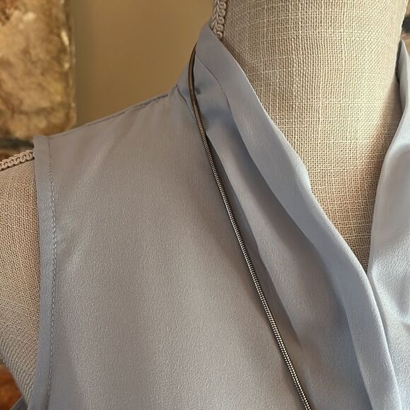 Dex the Suit Shop Women’s Ice Blue Sleeveless Top Size XS - Picture 3 of 12